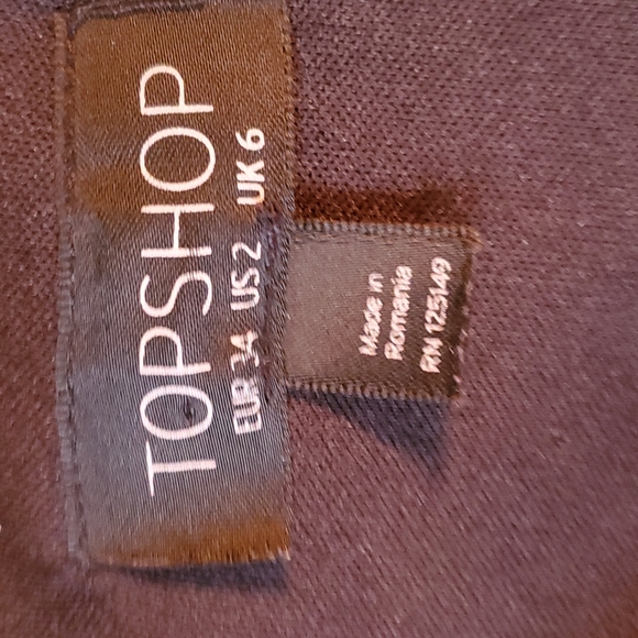 TOPSHOP sleeveless black crop top - Picture 6 of 8